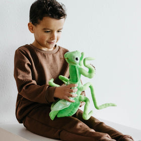 The Petting Zoo Praying Mantis plushie shiny wings add realistic insect charm.