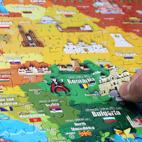Think2Master large-format puzzle supports family collaboration and spatial skills