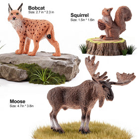 ThinkBay gray wolf figurine boosts imaginative wildlife playtime and learning.