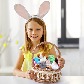 ThinkMax eggs suit claw-machine style party games.