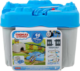 Thomas & Friends storage bucket keeps all track pieces organized after play.