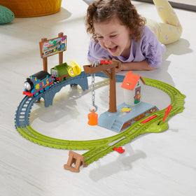 Thomas & Friends Troublesome Truck with painting cans for playful loading action.