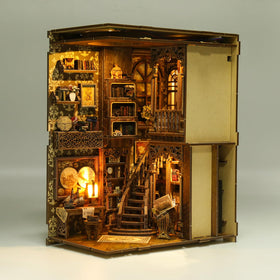 THRIVINGIVAN Book Nook Kit sensor LED light illuminating the scene