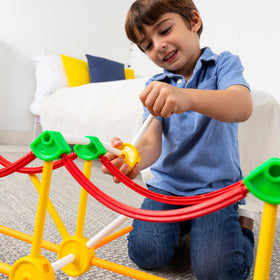 Tinkertoy flexible pieces expand design possibilities