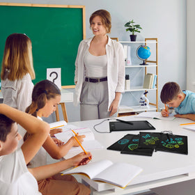 Tinlade portable doodle pad lightweight for travel and car trips
