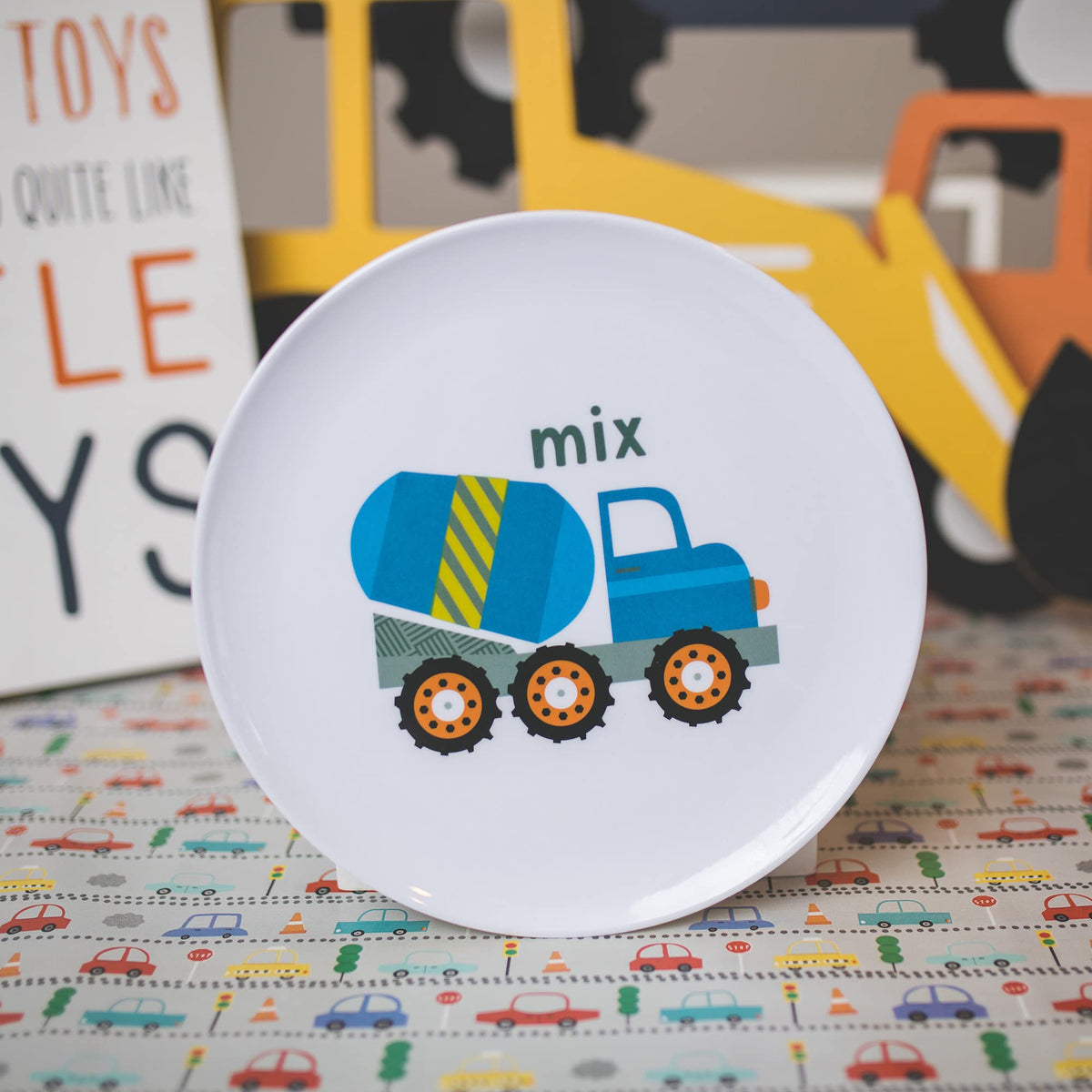 Tiny Expressions dishwasher-safe plate, top-rack friendly for easy cleanup
