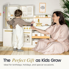 Tiny Land icebox feature adds lifelike pretend cooling for snacks and drinks.