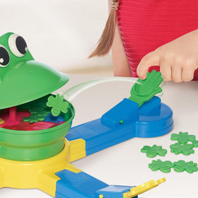 Tomy Mr. Mouth mouth opening and closing action for playful competition