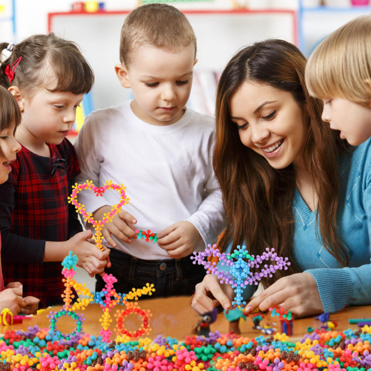 TOMYOU classroom-friendly set ideal for group activities and quiet play