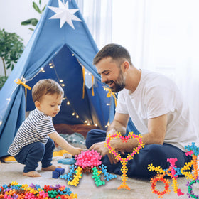 TOMYOU creative-building play supports collaborative learning at home and in class