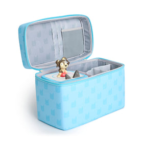 Tonies travel bag side pocket keeps cables and small items neatly accessible.