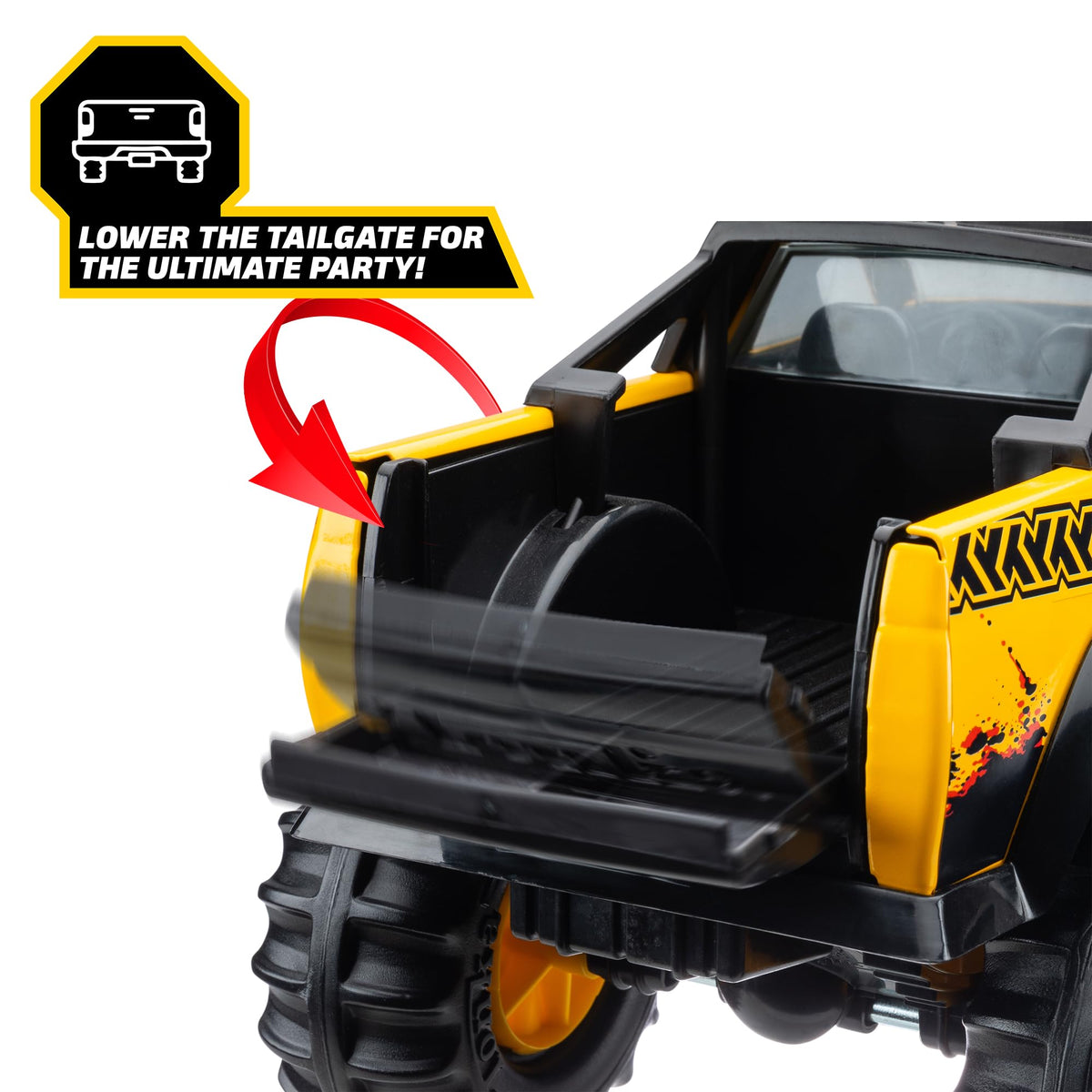 Tonka 4x4 with foldable rear gate enabling easy cargo loading.