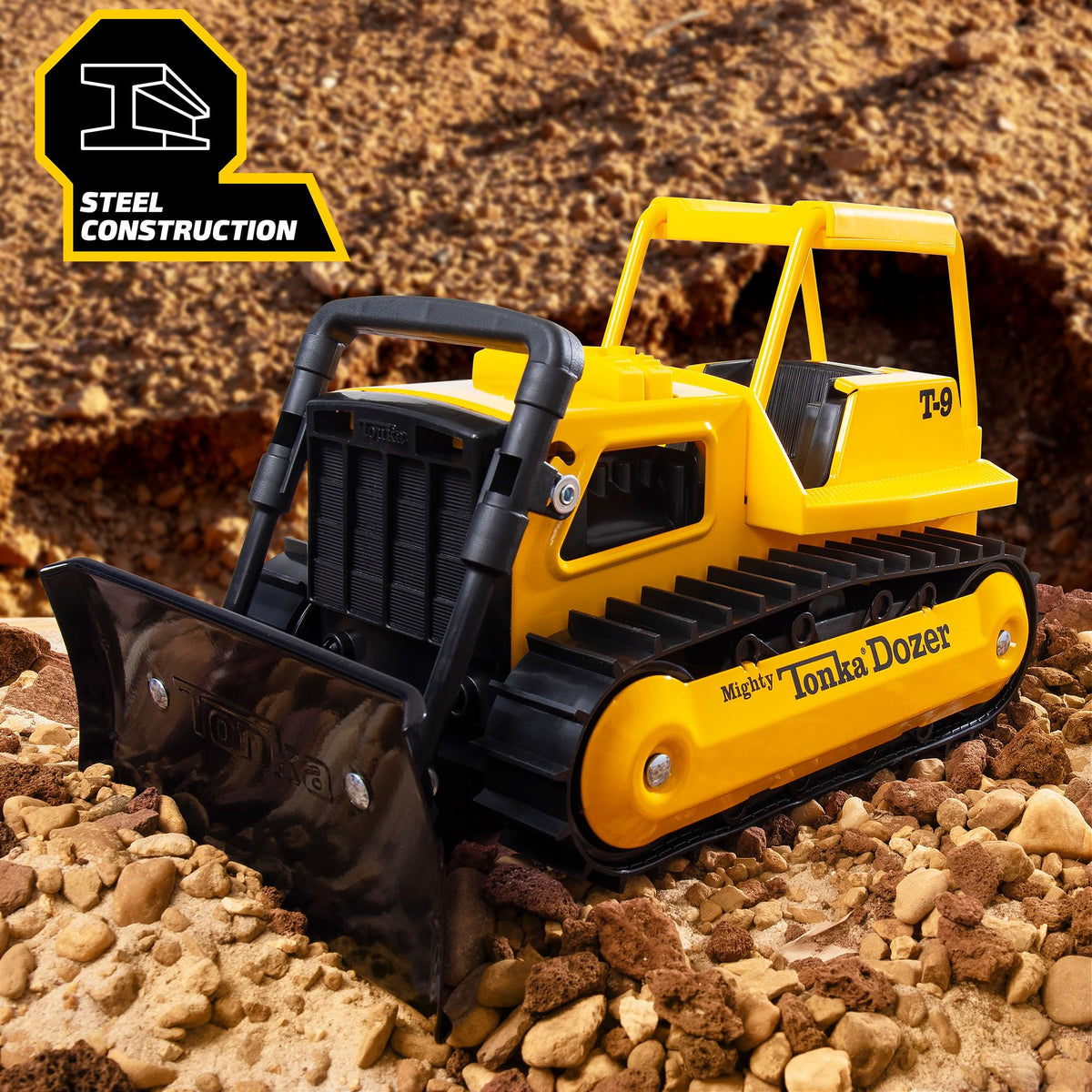 Tonka Retro Mighty Bulldozer Collector Edition steel construction close-up demonstrates heft and resilience