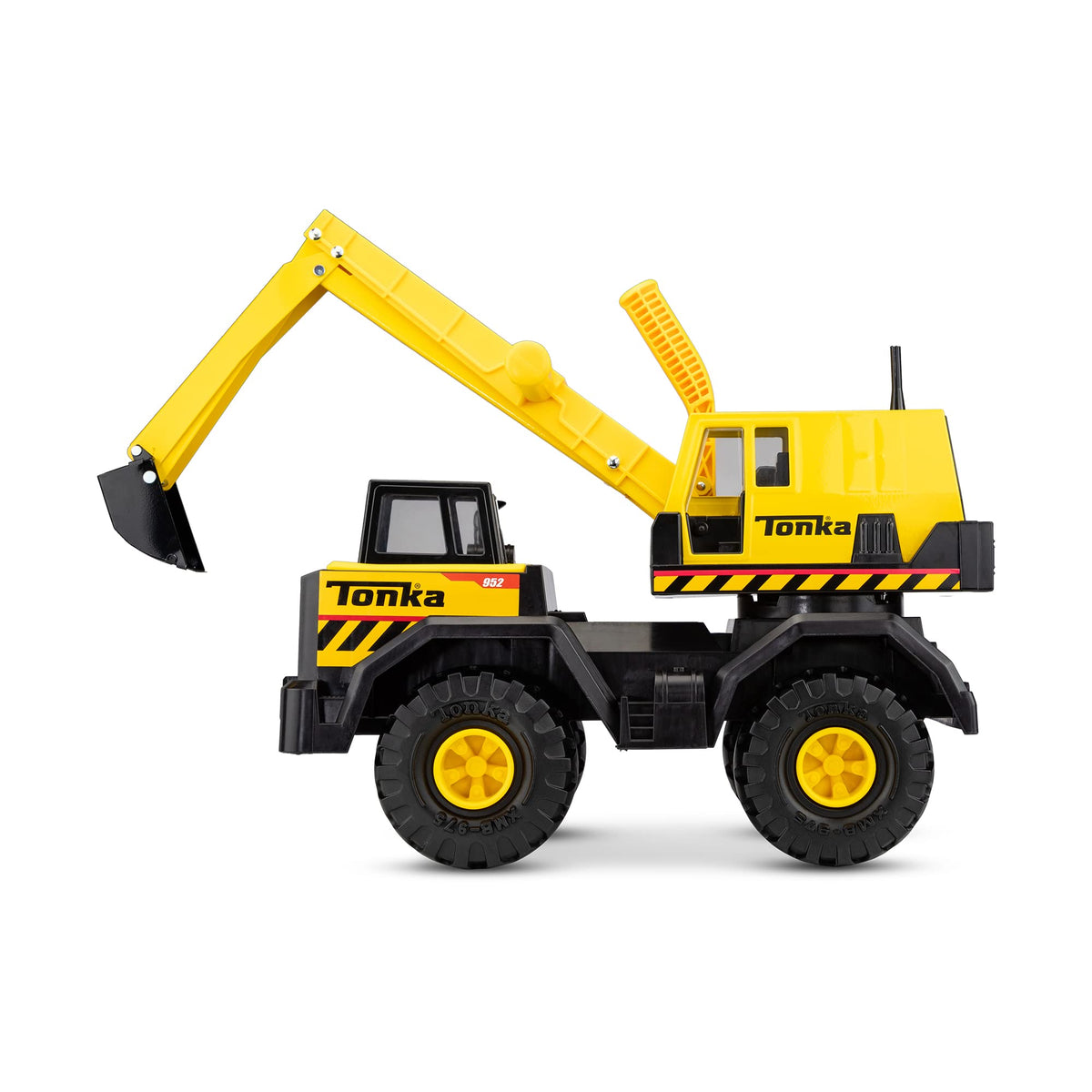 Tonka Mighty Excavator arm 360-degree demonstrates versatile digging from any angle.