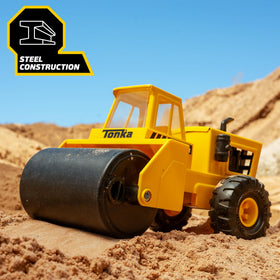 Tonka Steam Roller side view highlights sturdy steel build for rugged pretend site work.