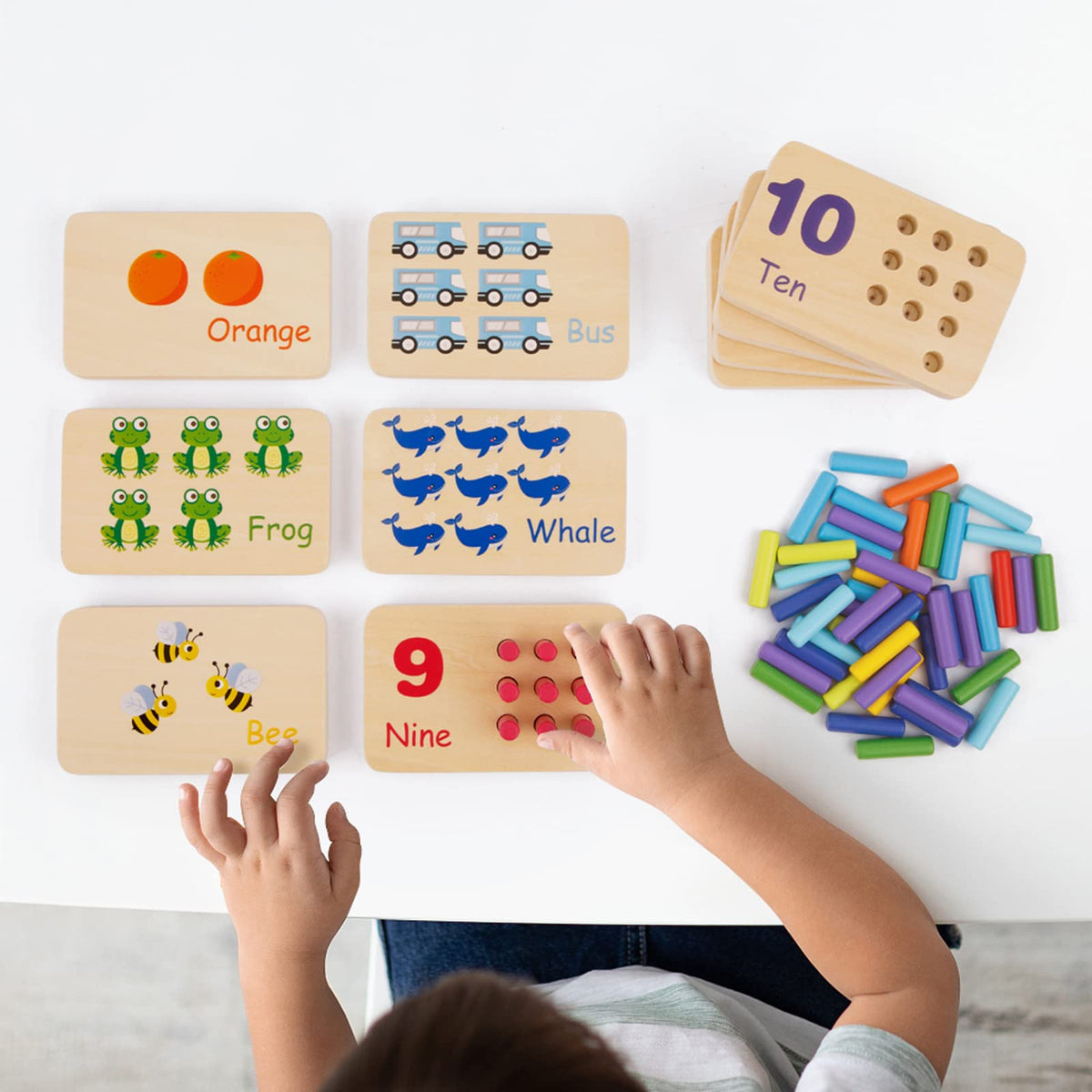 TOOKYLAND peg board makes a thoughtful gift for preschool learners.