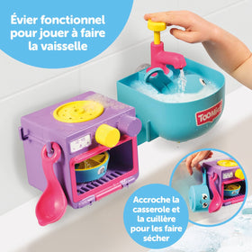 Toomies Bubble & Bake bath-mount setup attaches easily without batteries