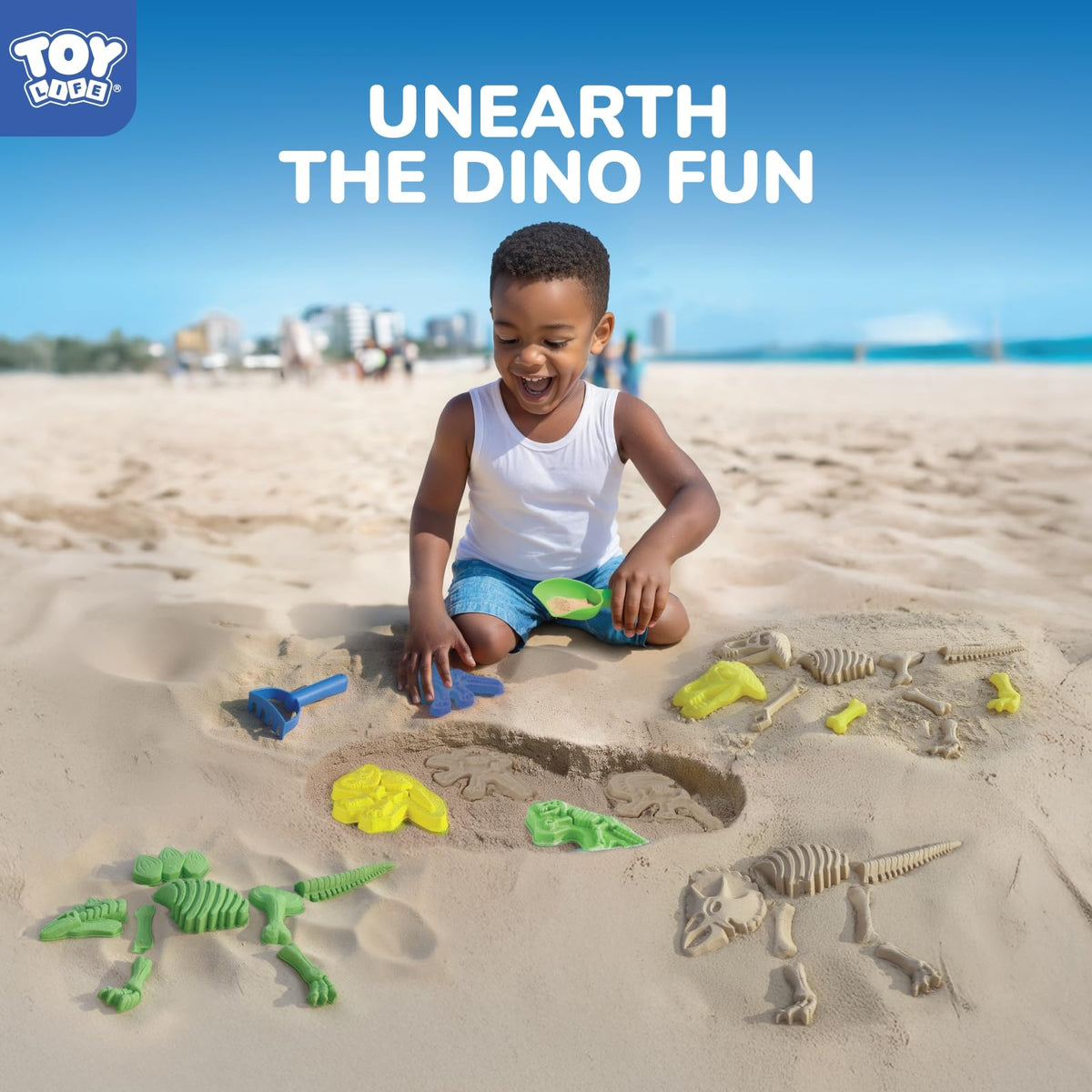 TOY Life dino molds – compact fossils spark creative sand sculptures.