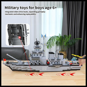 TOY PLAYER battleship helicopter launcher detail for action-packed play and storytelling.
