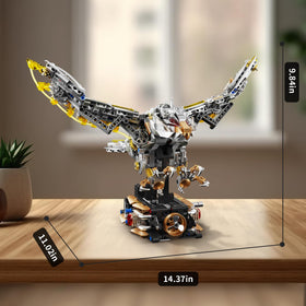TOY PLAYER Perfect display size for homes, offices, and shelves.