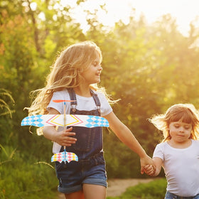 TOYANDONA educational toy boosts hands-on skills through play.