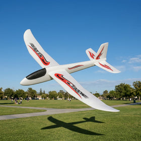 TOYANDONA glider planes used as party favors and kids activities.