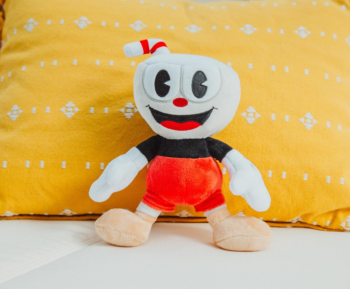 Toynk Cuphead 8-inch plush stitching detail enhances durable, premium feel.
