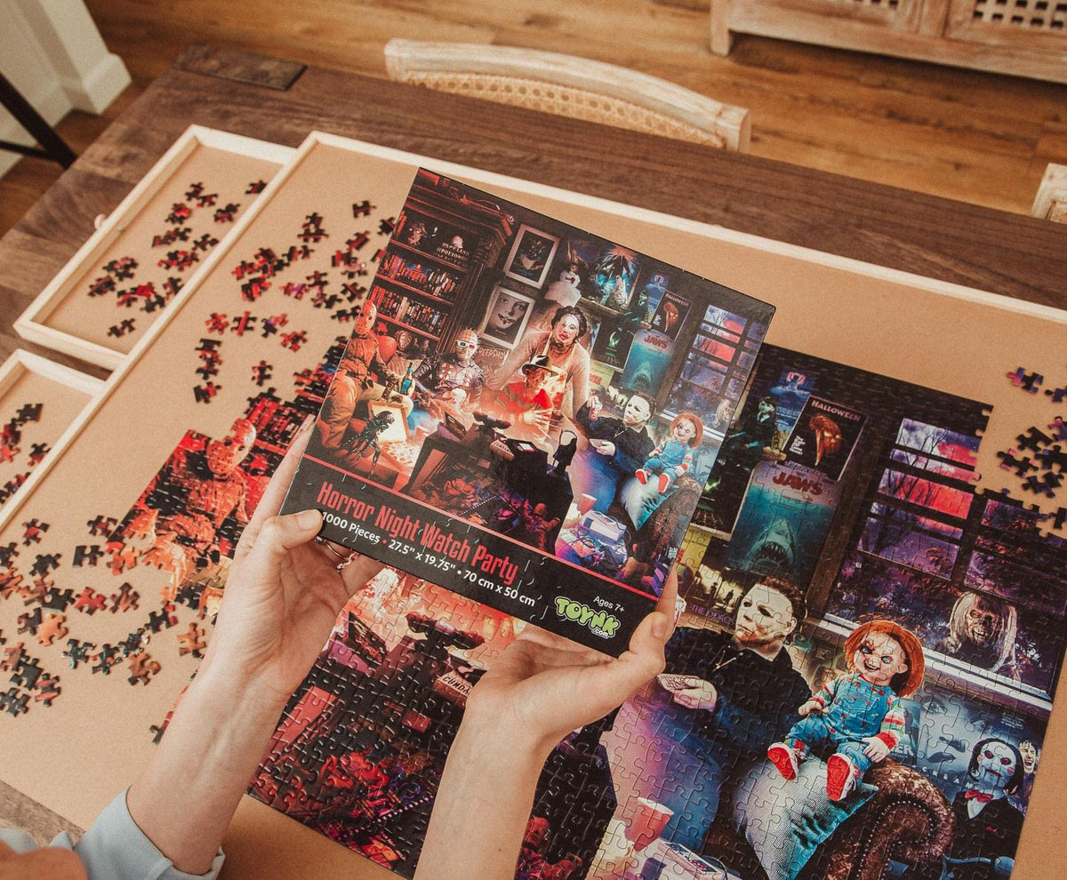 Toynk Horror Night Watch Party artist Rachid Lotf brings iconic horror vibes.