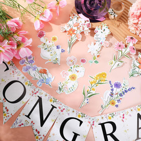Trandraft wildflower grad banner adds festive atmosphere for photo moments.
