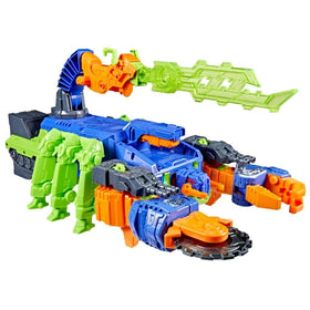 Scorponok’s claw arm grips imaginary foes during battles.