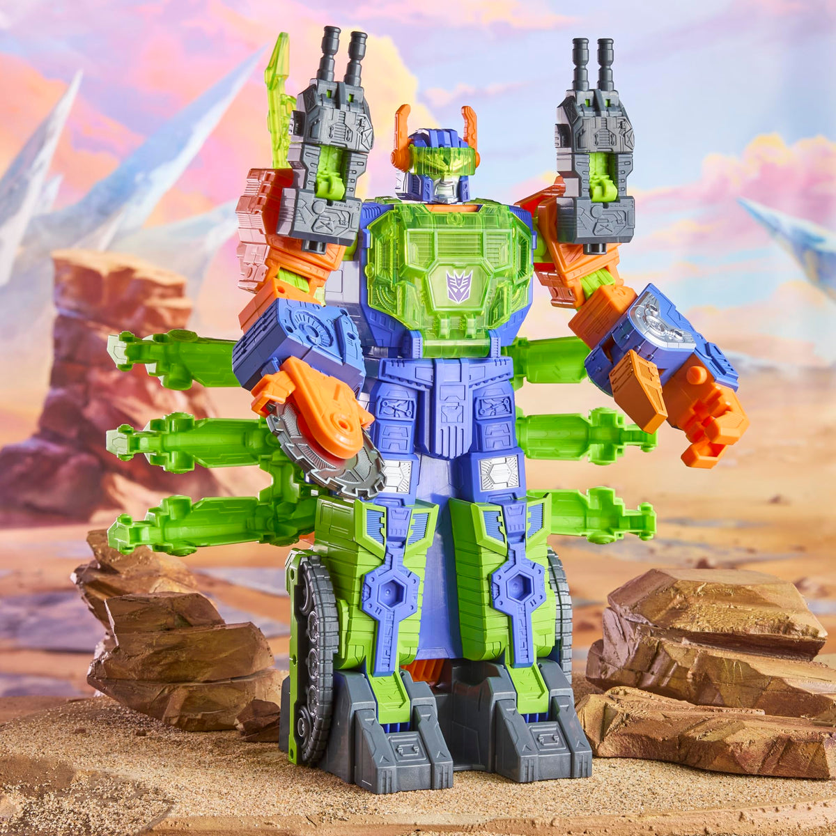 Scorponok tail converts into a double-blade sword for dramatic play.