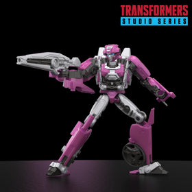 Transformers Elita-1 blaster and jetpack accessories for enhanced battle-ready display
