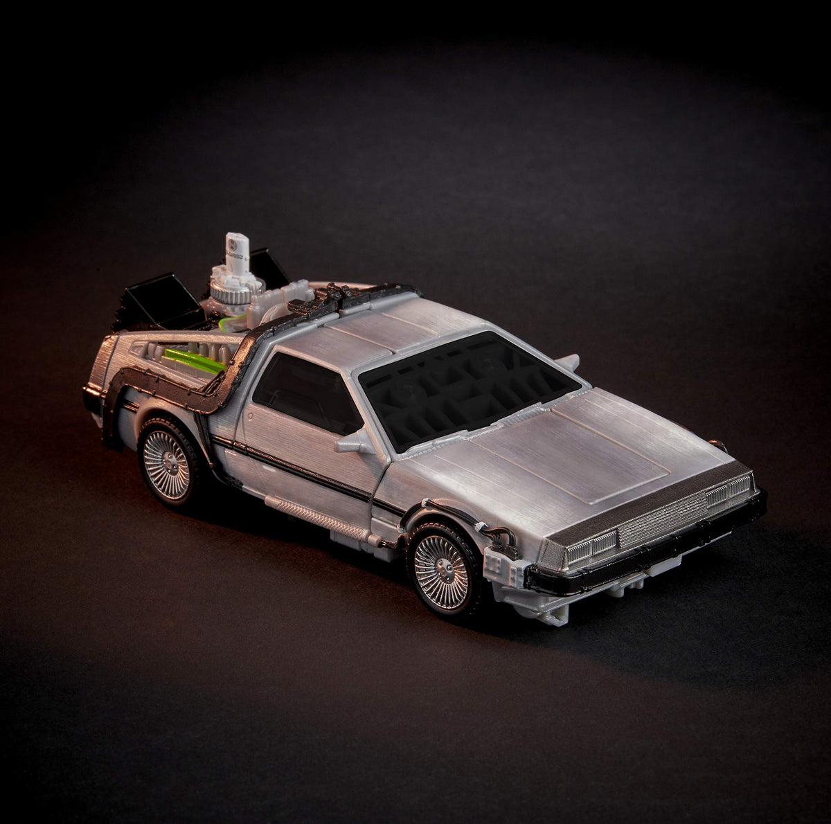Transformers Gigawatt gullwing doors in time machine mode
