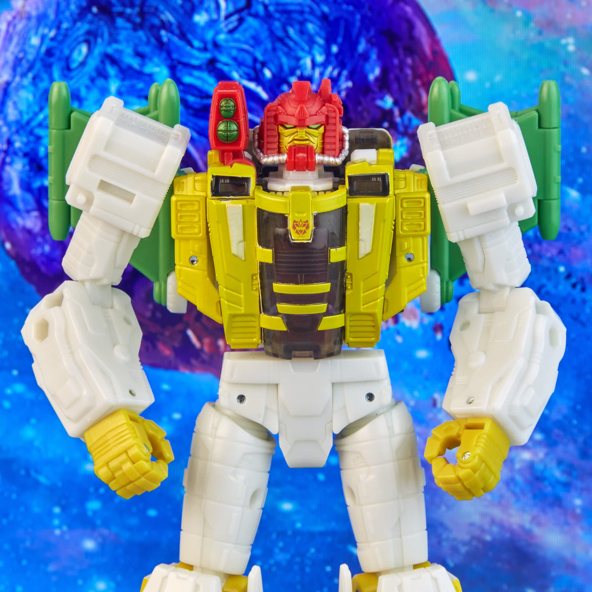 G2 inspired colorway highlights fan favorite aura for collectors.
