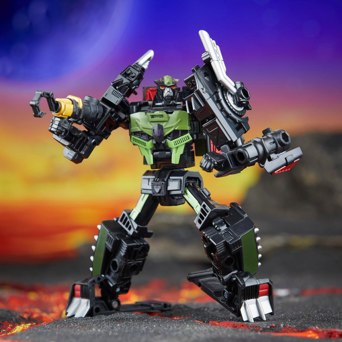 Detachable pieces of Star Raider Lockdown expand play options and customization.