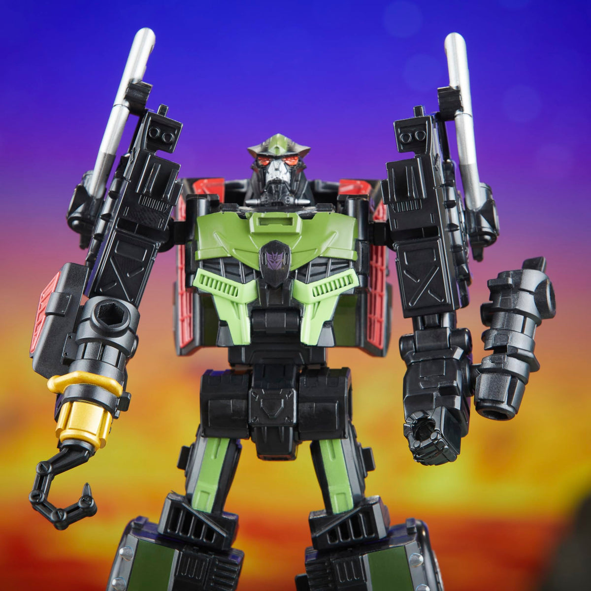 Engine blasters on Star Raider Lockdown add authentic detailing for action poses.