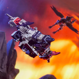 Transformers Legacy United Starscream articulation enables varied action poses.