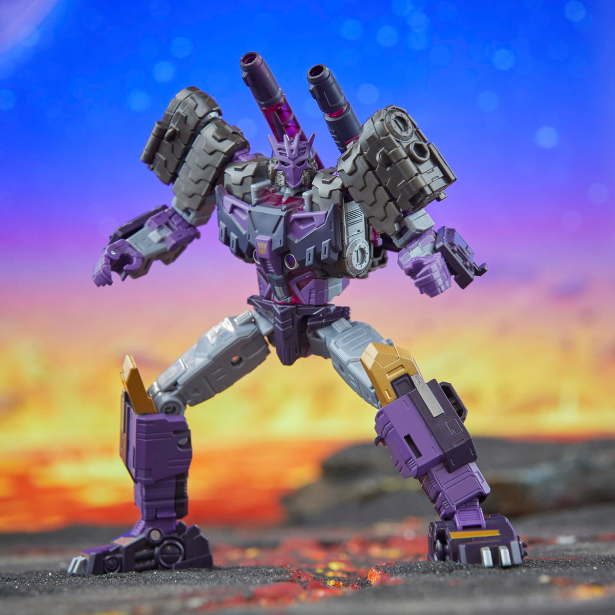 Transformers Legacy United emblem on Tarn packaging signals collector appeal.