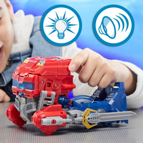 Optimus Prime in Ultimate Prime form after Power Flip