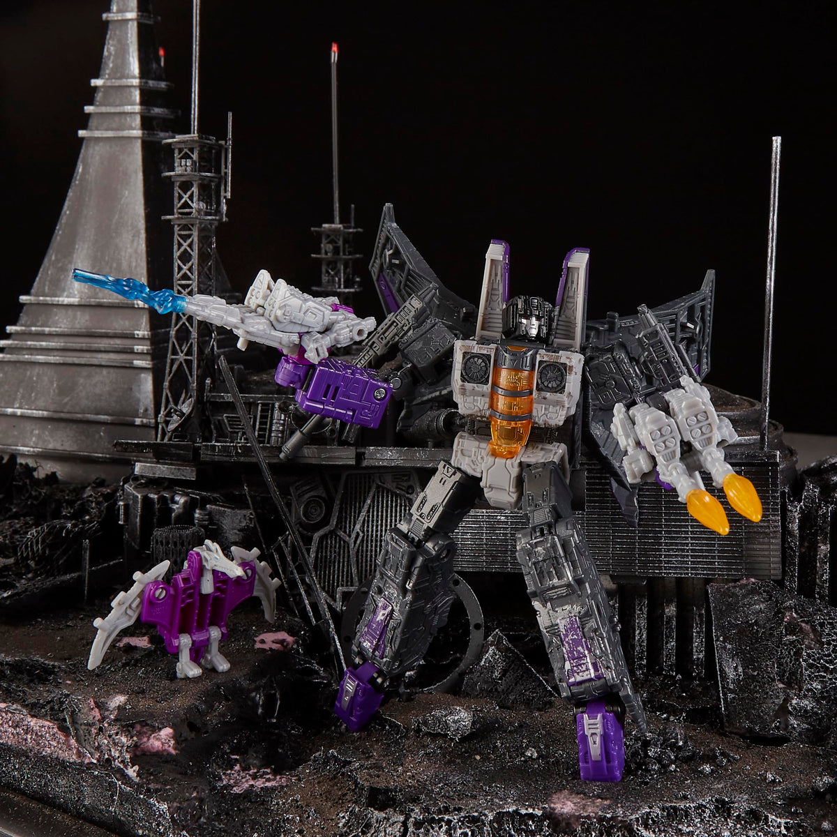 Transformers Skywarp Battle Pack in-hand scale suitable for play and display.