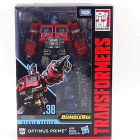 Transformers Studio Series 38 packaging inspired by Bumblebee movie scene for display