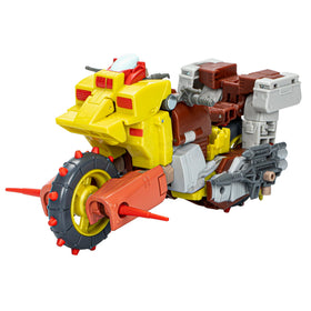 Transformers Studio Series Junkion Scrapheap motorcycle mode for dynamic posing