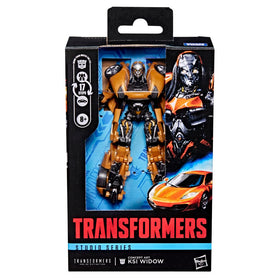 Articulated KSI Widow head and limbs enable varied action poses.
