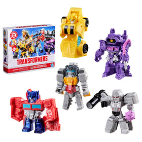 Transformers Tiny Turbo ECOMM Pack battle scene invites epic pretend battles and storylines.