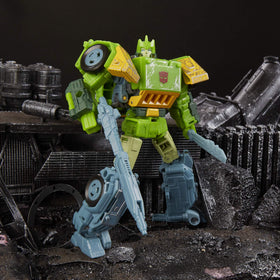 Transformers WFC-S38 Battle effects ready to attach and simulate action.