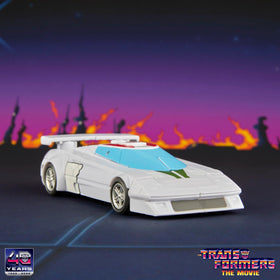 Wheeljack articulated joints enable dynamic poses and lifelike stances.
