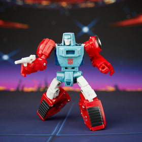 Transformers Windcharger 4.5-inch scale fits standard display shelves.