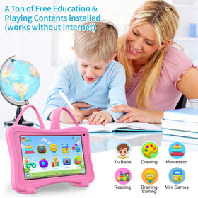 Trayoo Kids Tablet with protective case during playtime