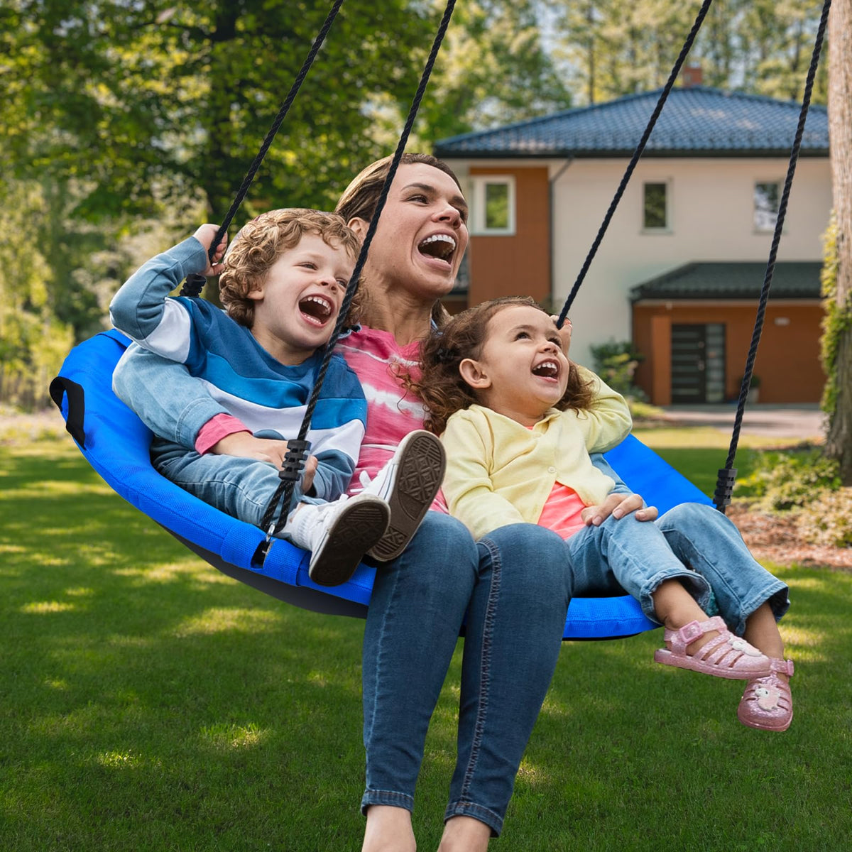 Trekassy fast setup with included straps for indoor or outdoor use
