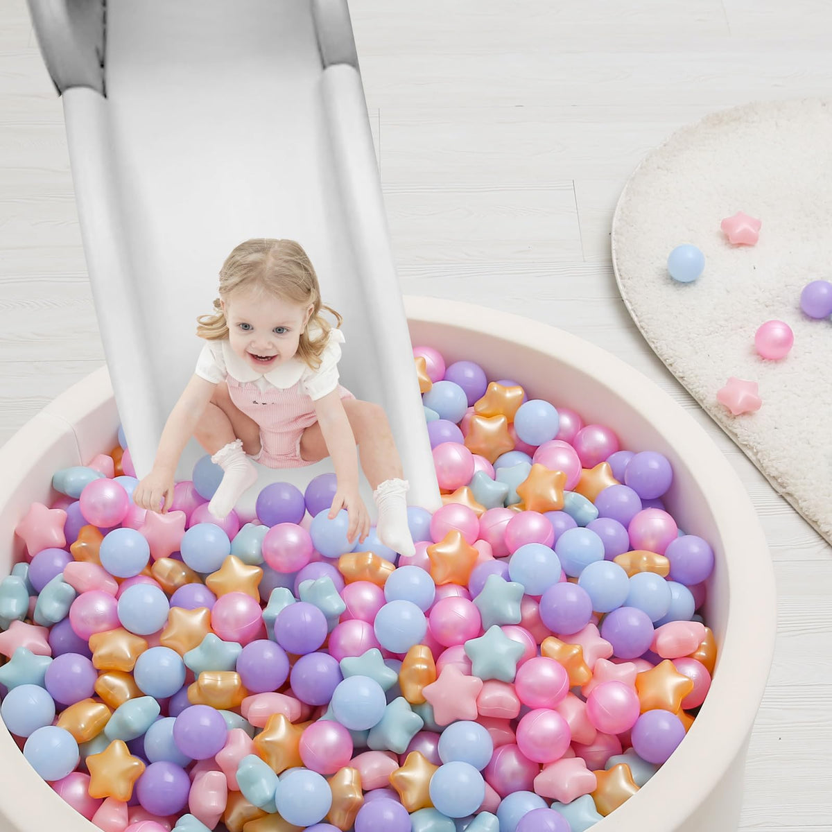 TRENDPLAY 200-piece ball pit set stored in its handy box for easy transport.